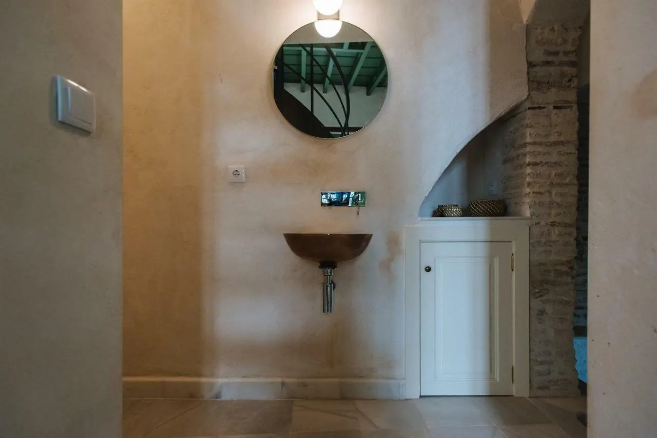 Rocio 17 Luxury Duplex With Shared-Patio Apartment Seville